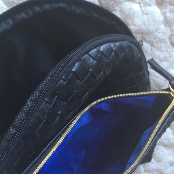 Black textured makeup bag bundle- Sephora & Ipsy - Picture 4 of 4